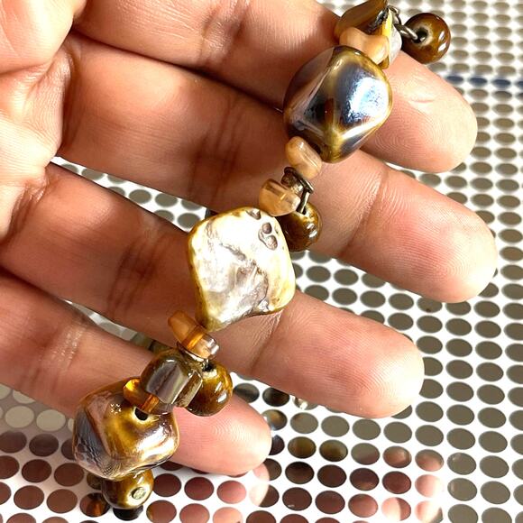 Vintage Modern MOP Mother Of Pearl Precious Stone Stretch Bracelet B#8 - Picture 2 of 7